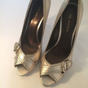 Gold Peep Toe High Heel Pumps Buckle Size 10M